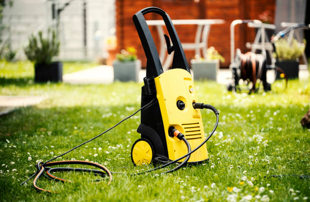 Best Spring Cleaning  in Latrobe, PA